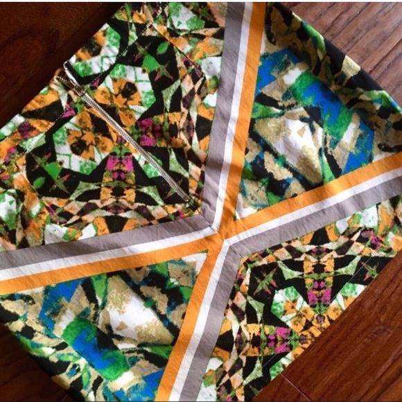 Jealous Tomato Graphic Tribal Print Mini Skirt - Picture 3 of 7